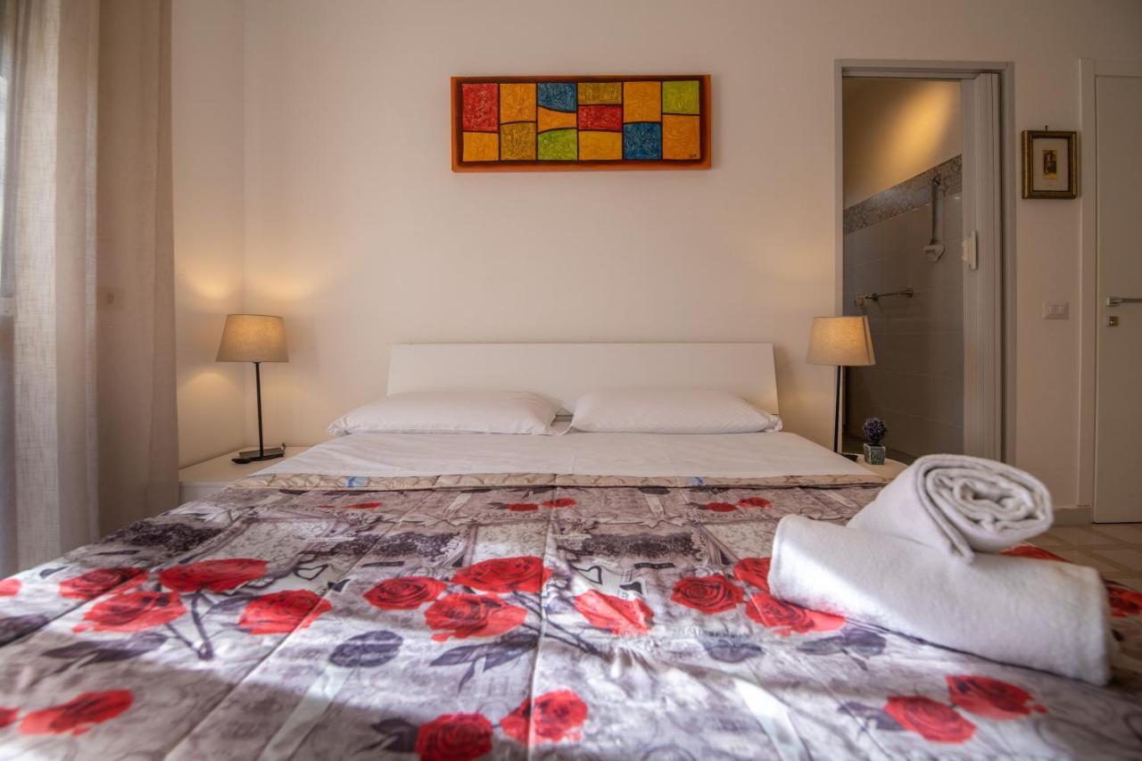 B&B A Casa Di Amici Caserta Dış mekan fotoğraf