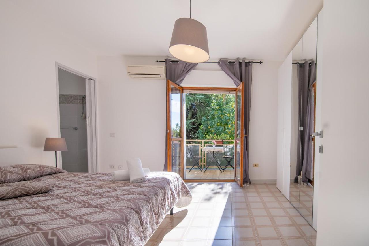 B&B A Casa Di Amici Caserta Dış mekan fotoğraf