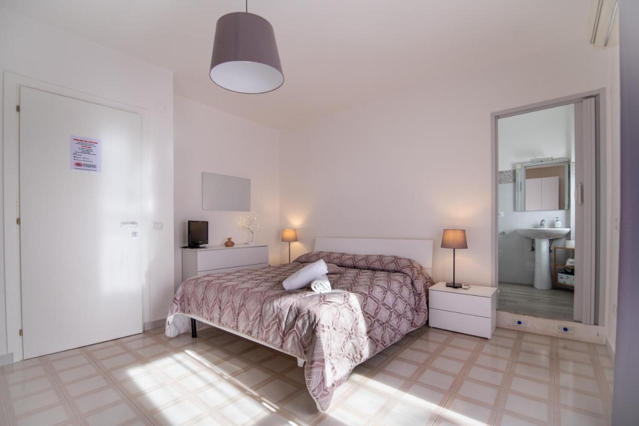 B&B A Casa Di Amici Caserta Dış mekan fotoğraf
